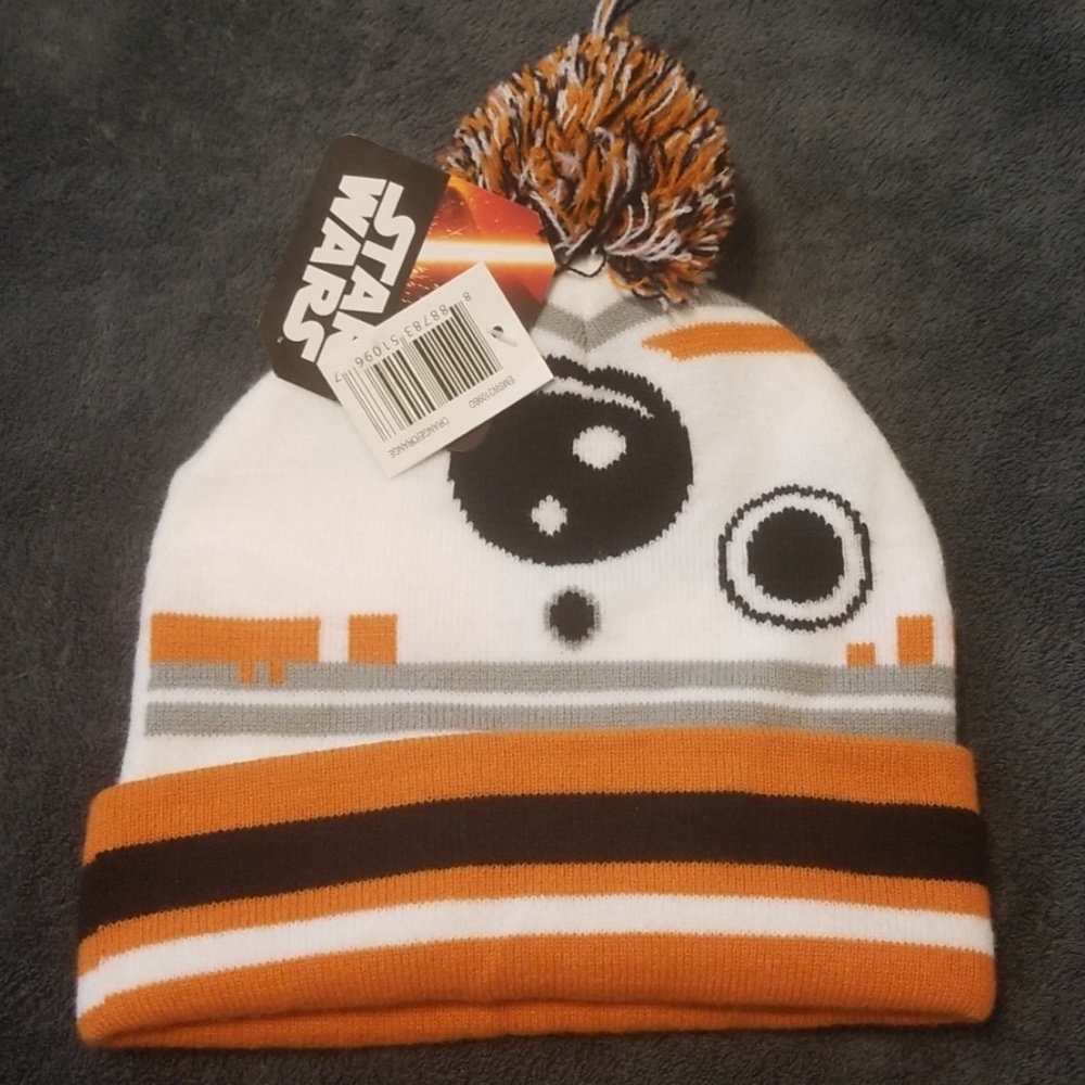 💥NWT💥 STAR WARS BEANIE!